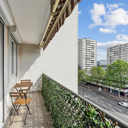 Chic And Comfortable Apart With Balcony Levallois-Perret Extérieur photo