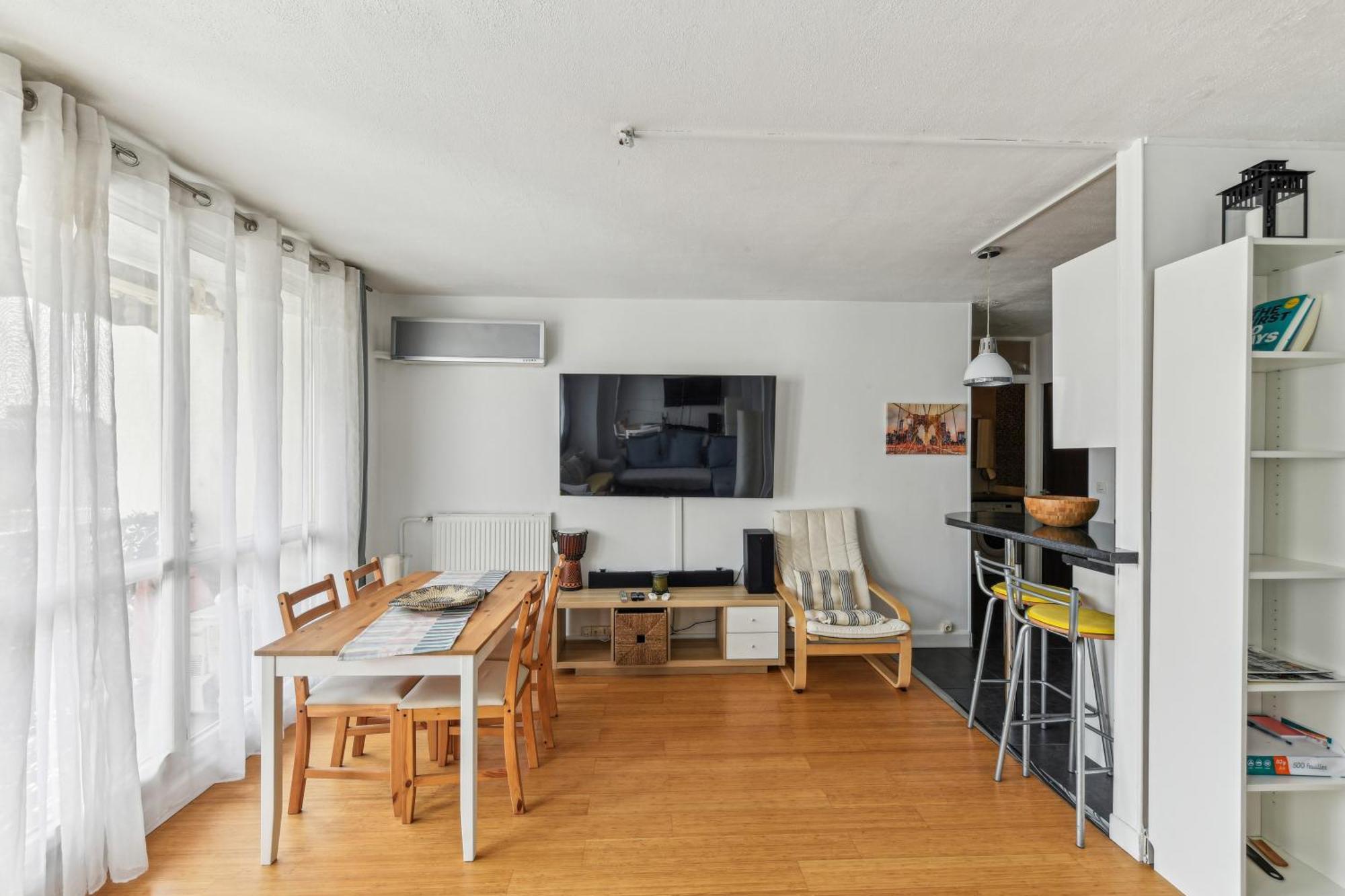 Chic And Comfortable With Balcony Levallois-Perret