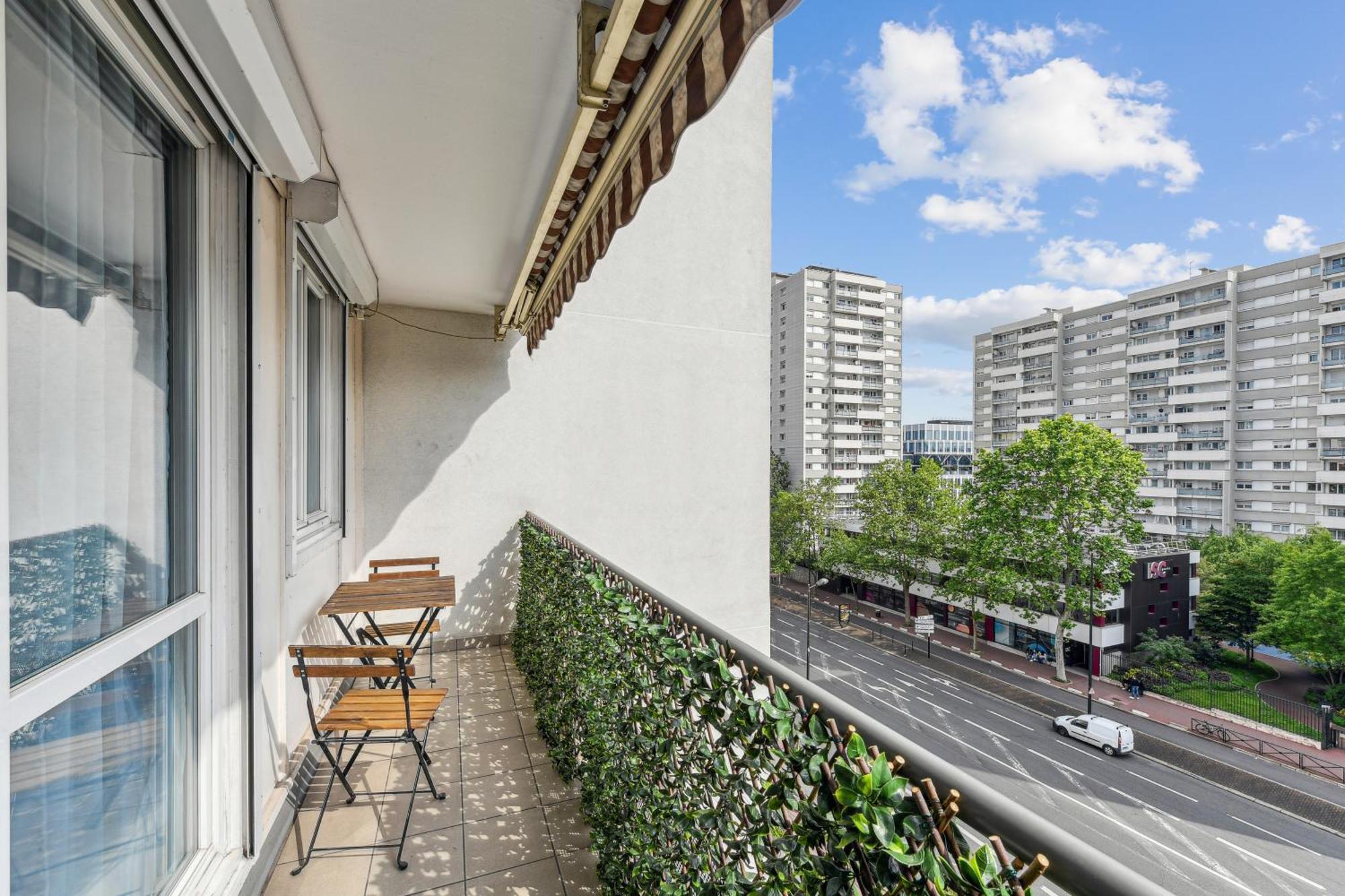 Chic And Comfortable With Balcony Levallois-Perret